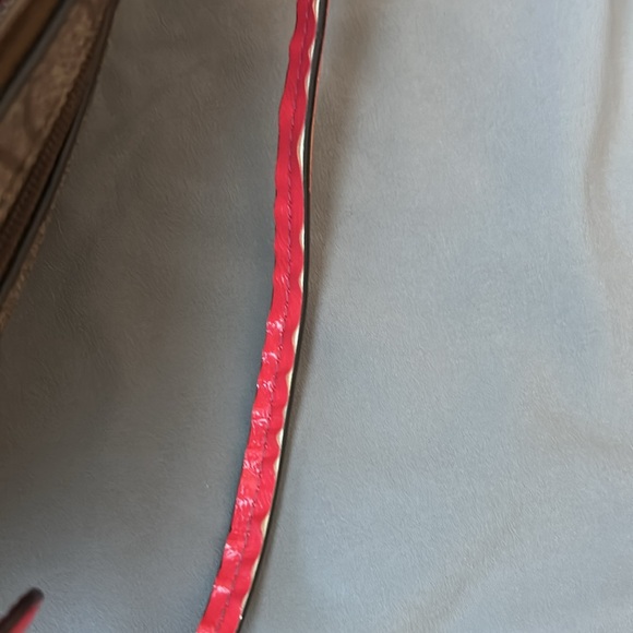 Coach Wristlet 🌺 - Picture 7 of 10